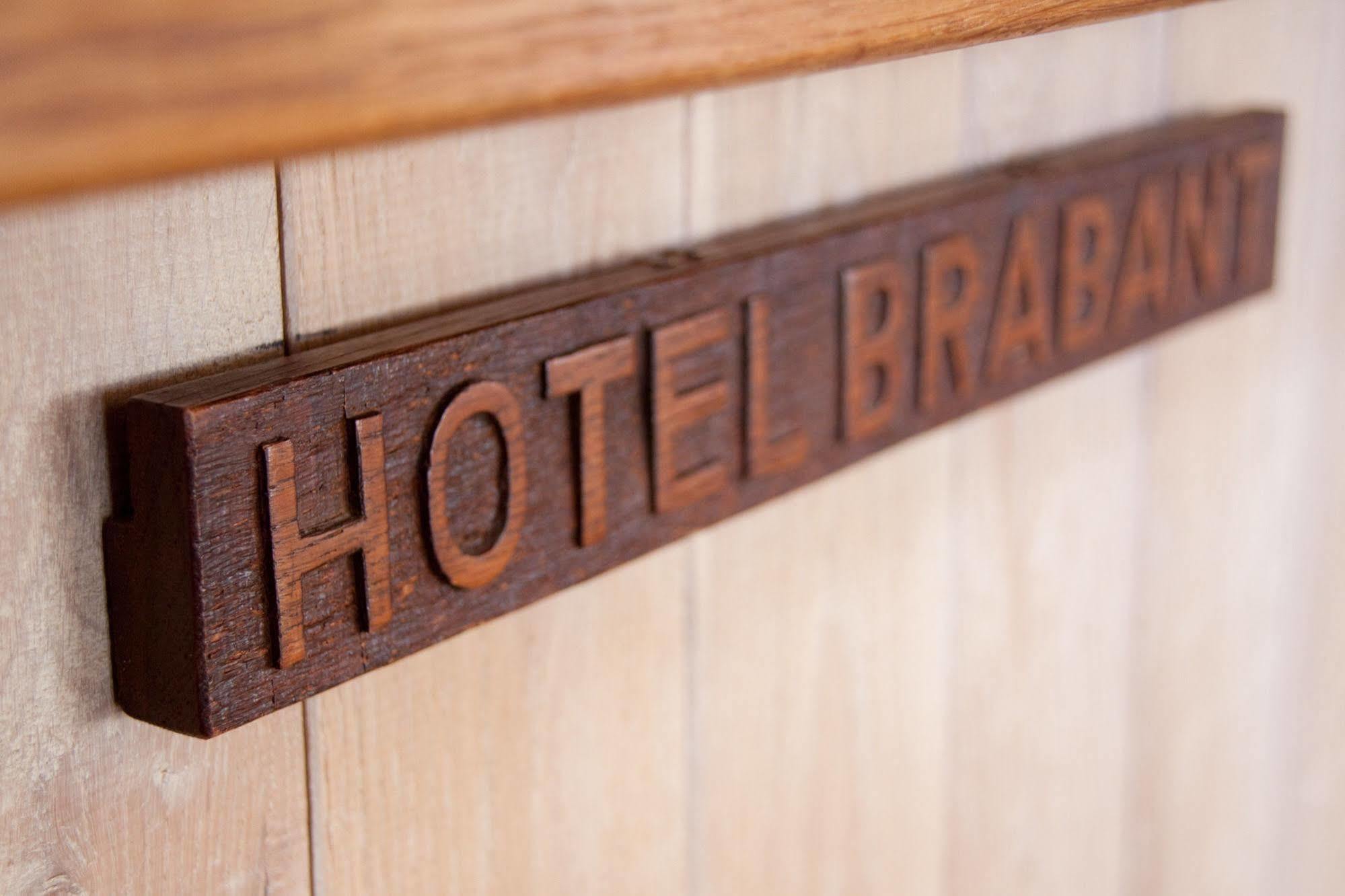 Hotel Brabant Hilvarenbeek Bagian luar foto